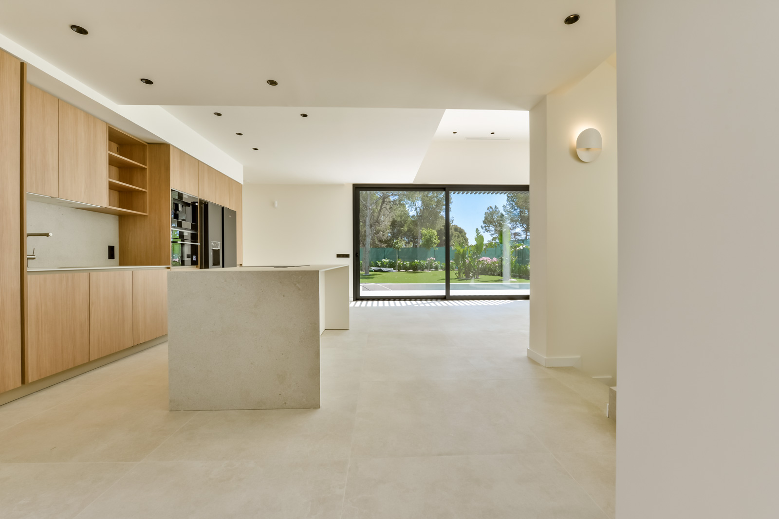 Modern Key-Ready Villas with Spacious Interiors and Landscaped Gardens