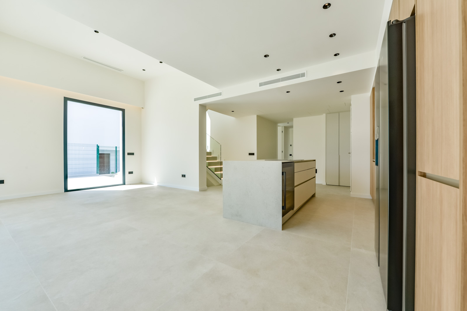Modern Key-Ready Villas with Spacious Interiors and Landscaped Gardens