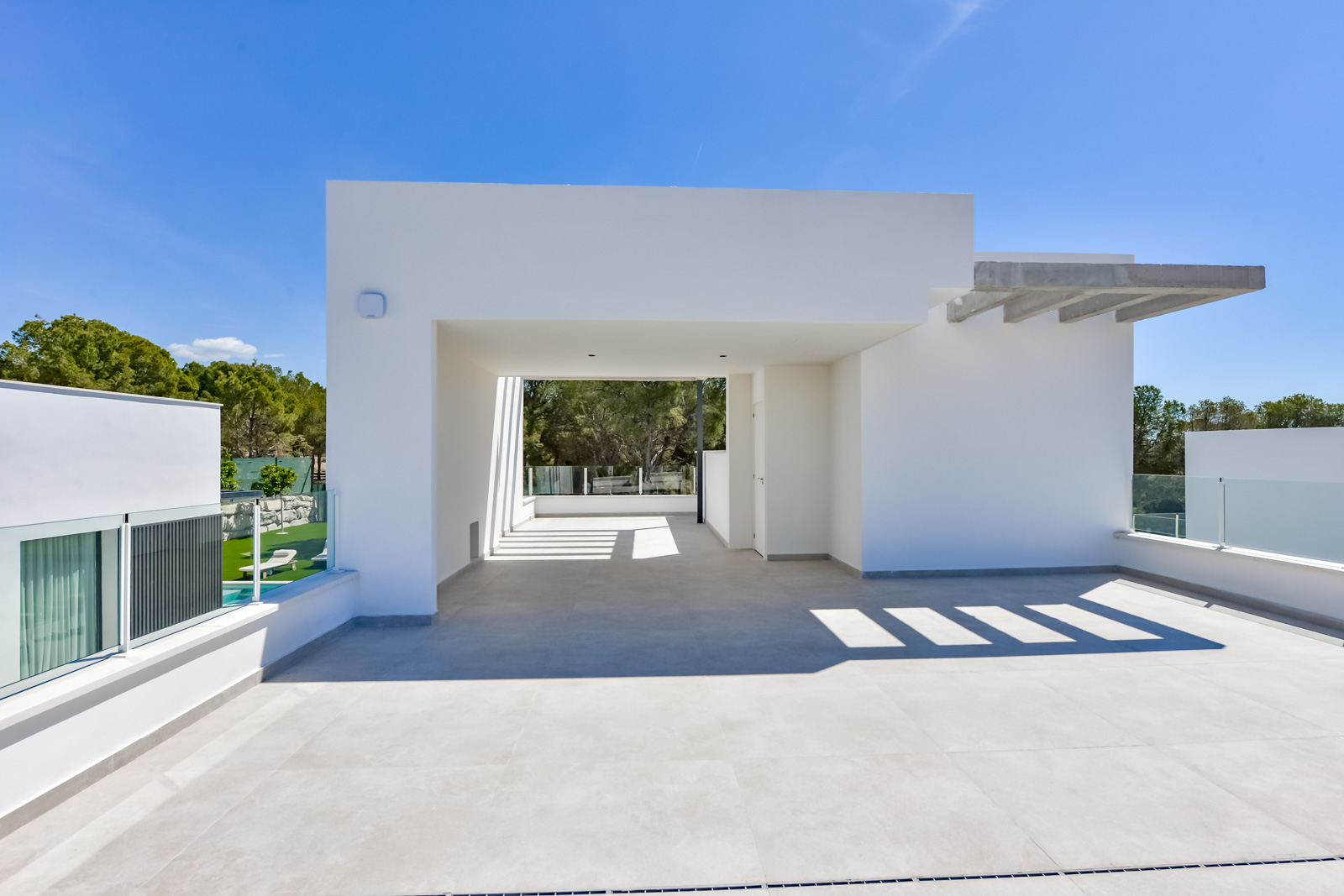 Modern Key-Ready Villas with Spacious Interiors and Landscaped Gardens