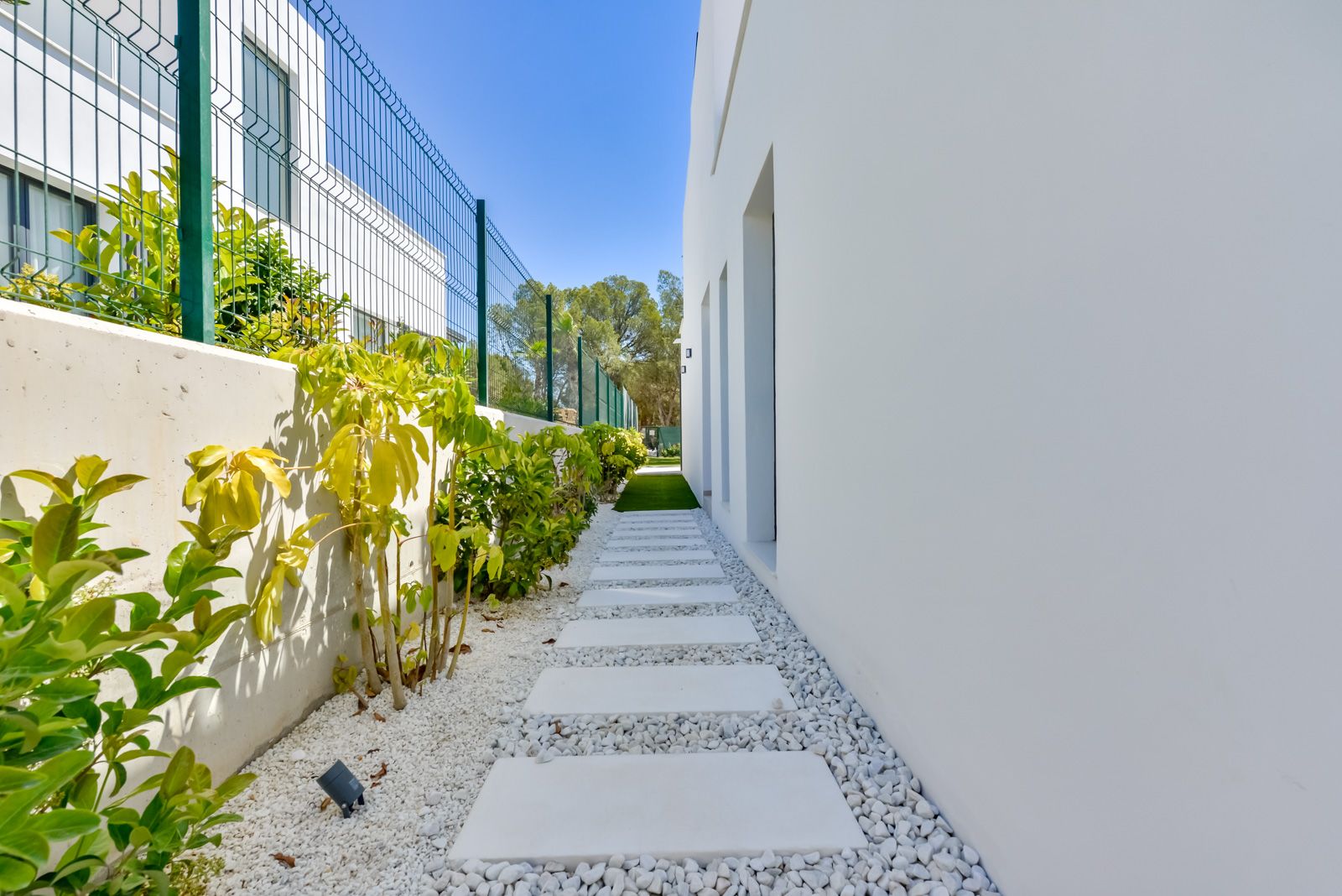 Modern Key-Ready Villas with Spacious Interiors and Landscaped Gardens