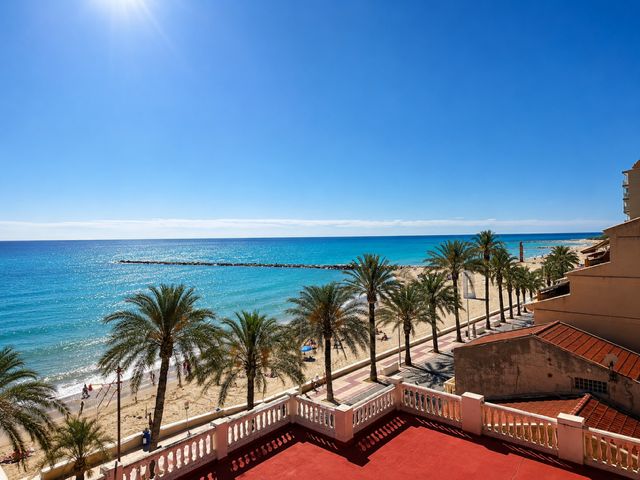 1414DA - Exclusive Frontline Residence on the Mediterranean Sea