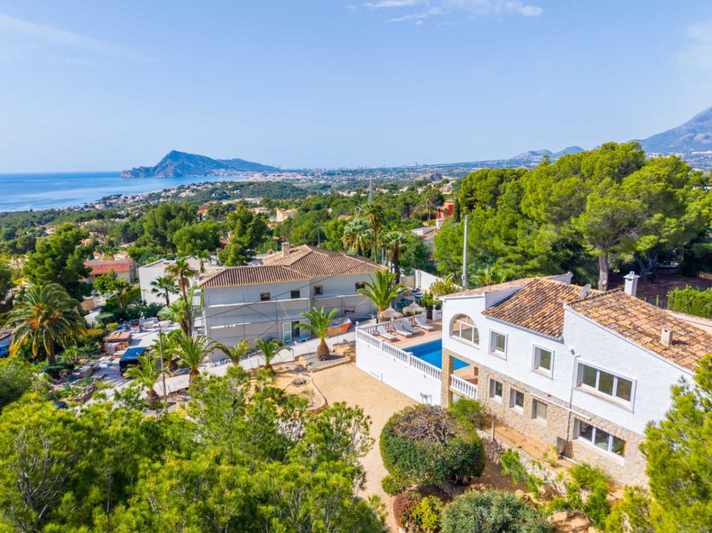 1415NS - Mediterranean villa with sea views and Ibizan charm in Altea
