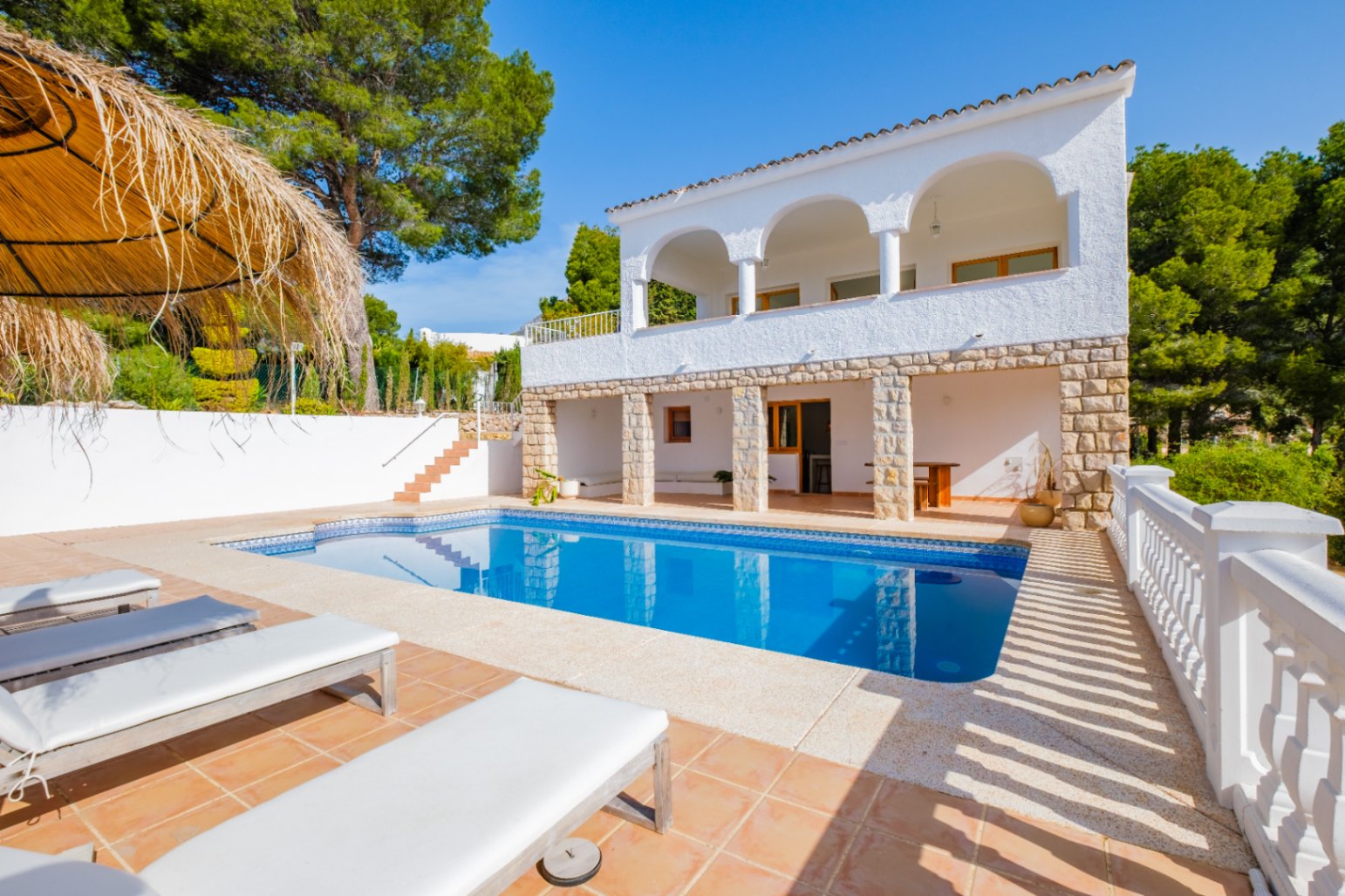 1415NS - Mediterranean villa with sea views and Ibizan charm in Altea