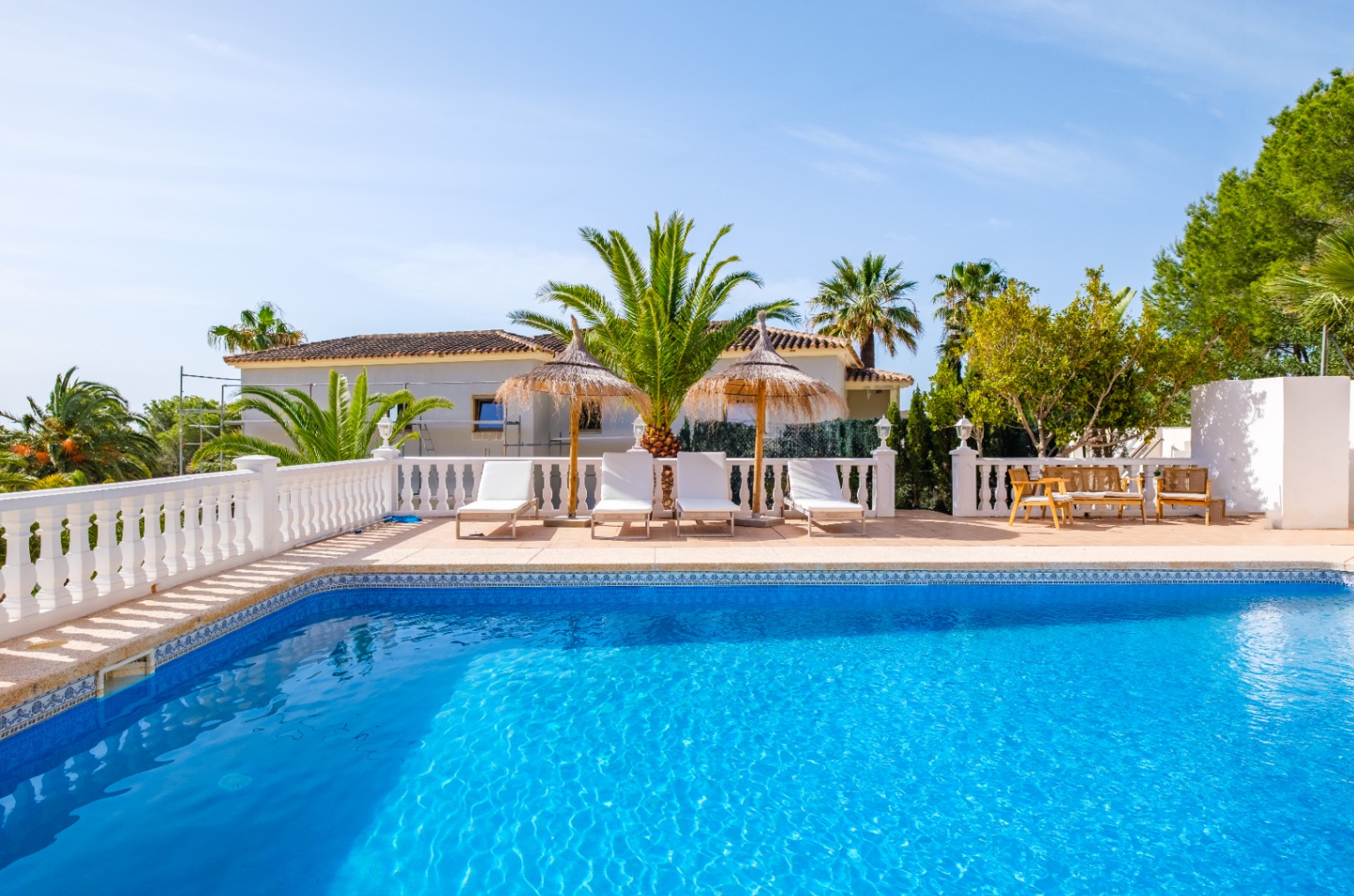 1415NS - Mediterranean villa with sea views and Ibizan charm in Altea