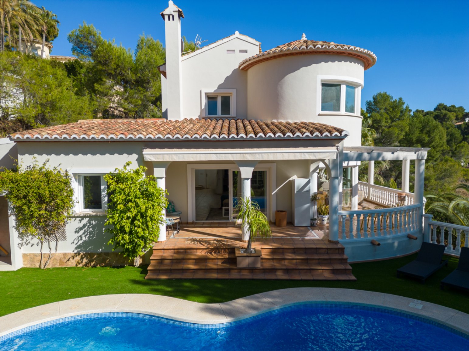 1416DA - Mediterranean Villa with Heated Pool and Privacy Near Altea Golf
