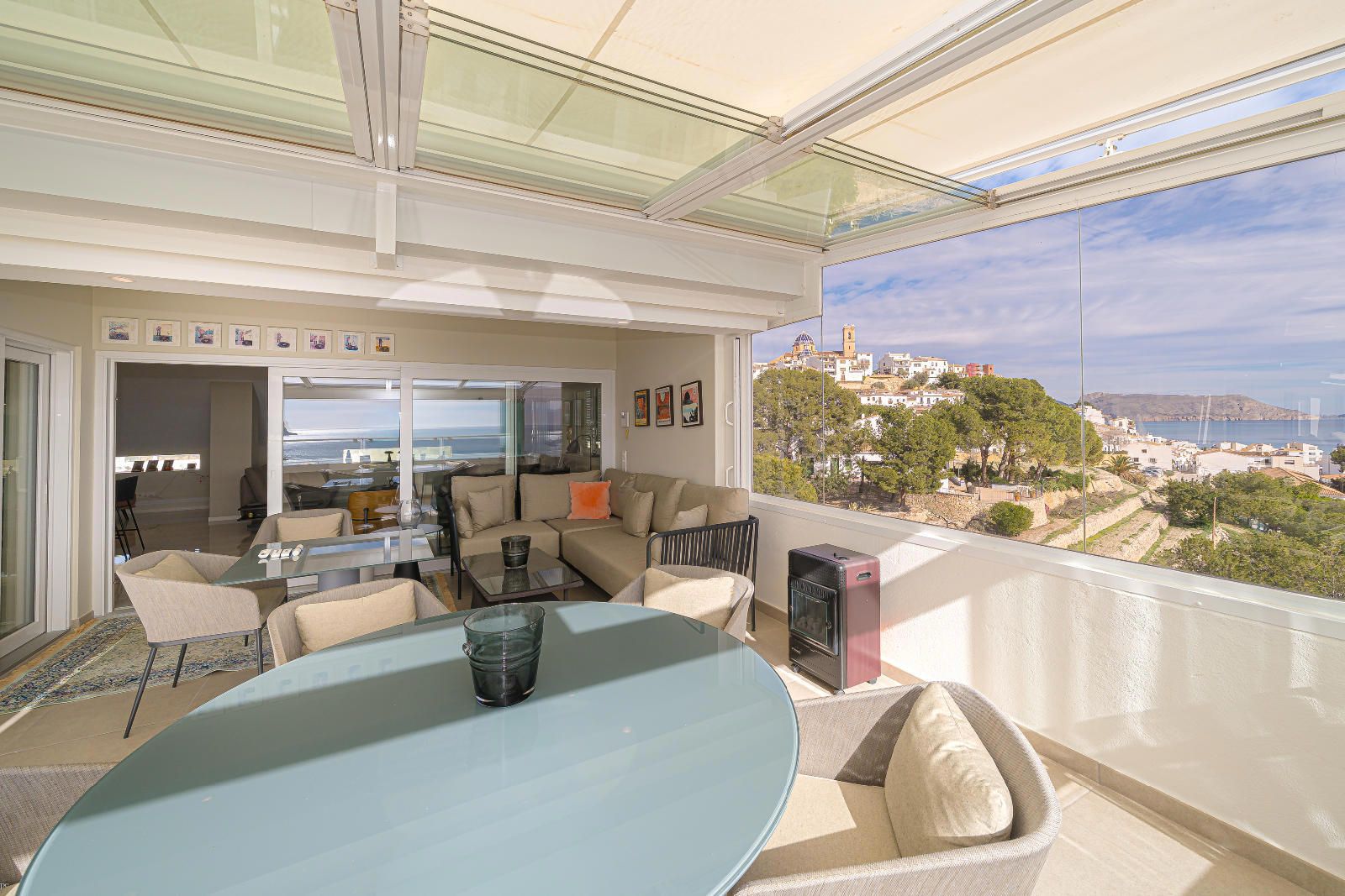 Fully Renovated Luxury Penthouse with Panoramic Sea Views in the Heart of Altea