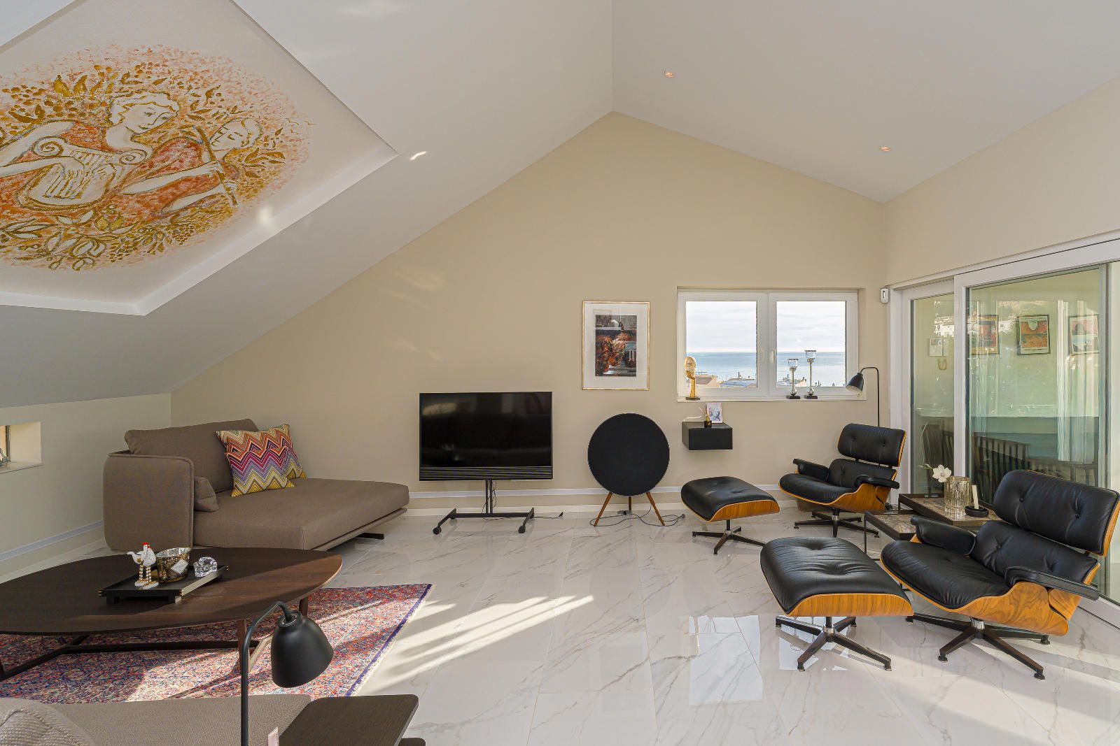 Fully Renovated Luxury Penthouse with Panoramic Sea Views in the Heart of Altea