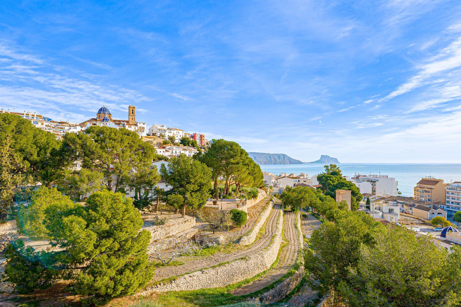 Fully Renovated Luxury Penthouse with Panoramic Sea Views in the Heart of Altea