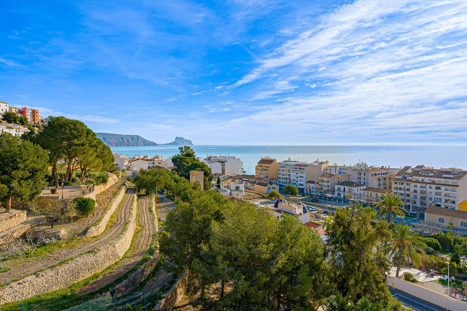 Fully Renovated Luxury Penthouse with Panoramic Sea Views in the Heart of Altea