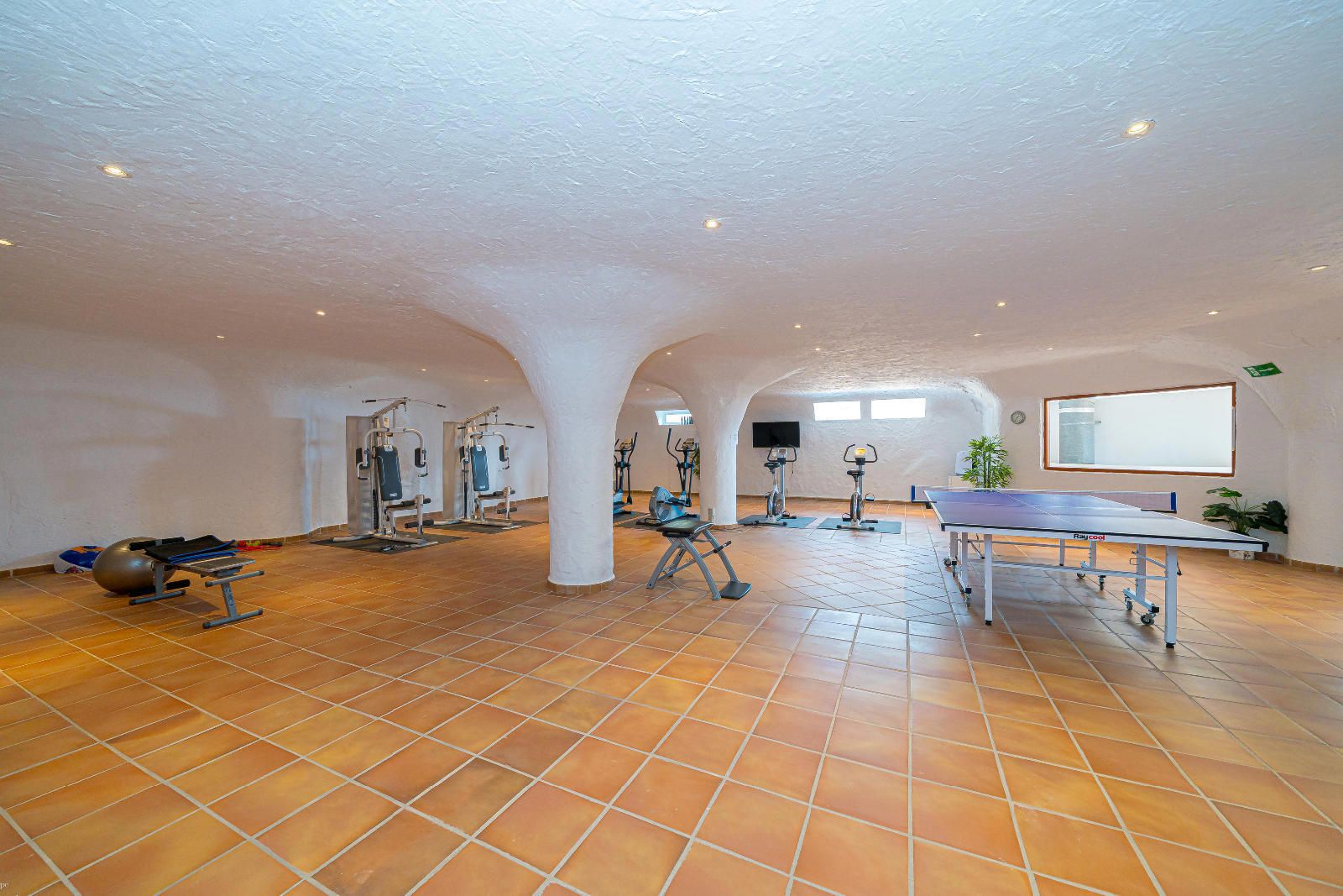 Fully Renovated Luxury Penthouse with Panoramic Sea Views in the Heart of Altea