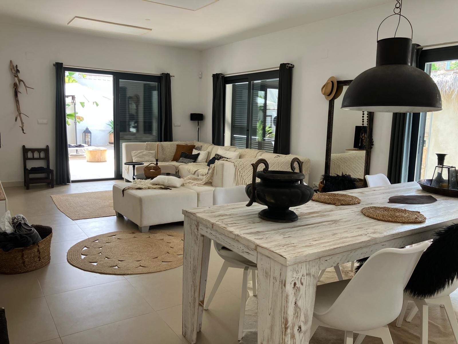 Elegant Single-Level Villa with Private Pool in a Peaceful Residential Setting