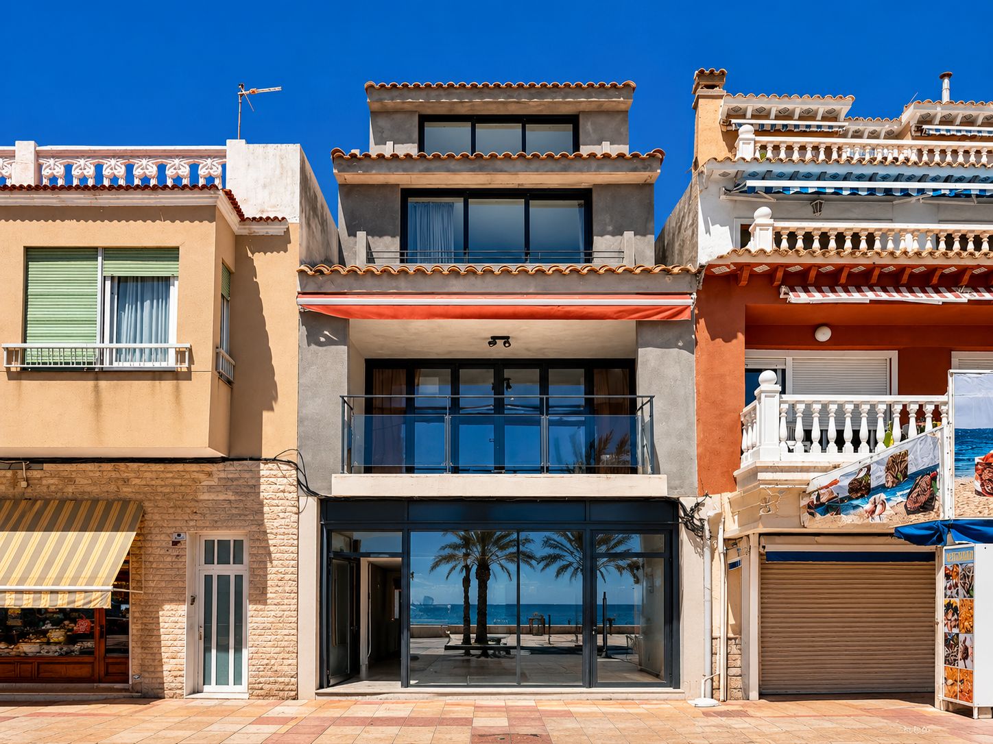 Exclusive Frontline Residence in El Campello