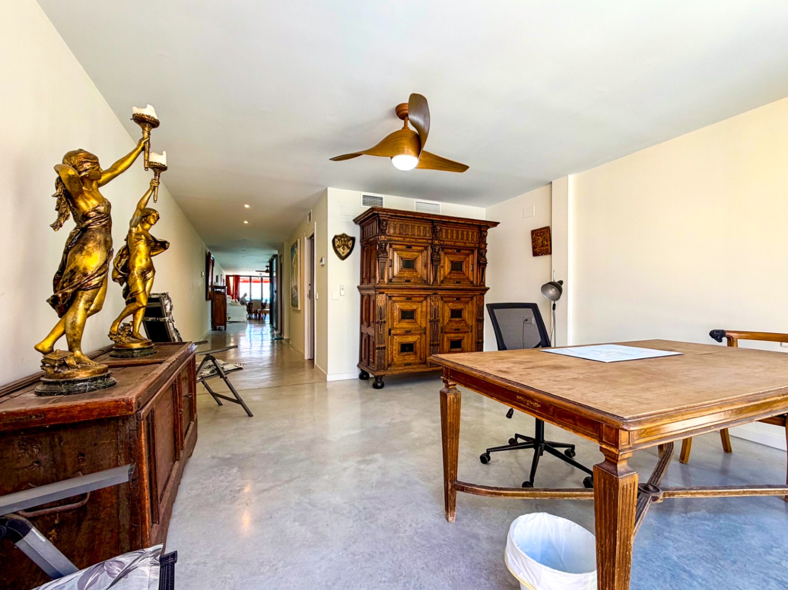 Exclusive Frontline Residence in El Campello