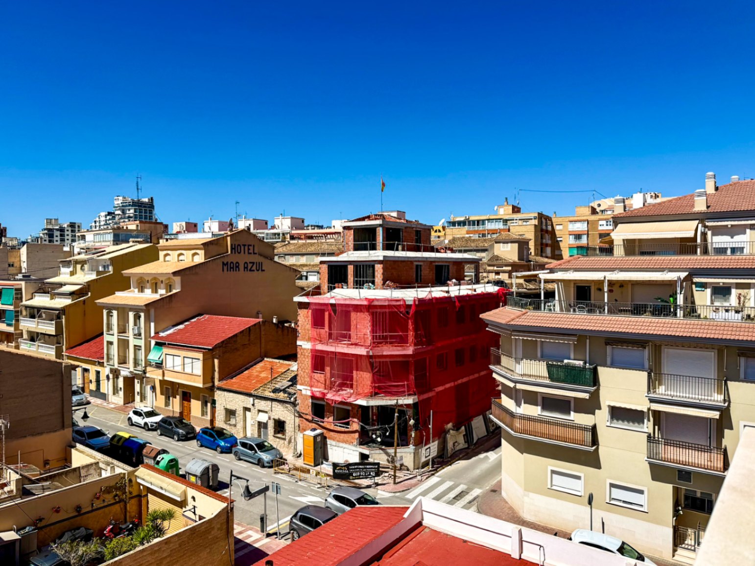 Exclusive Frontline Residence in El Campello