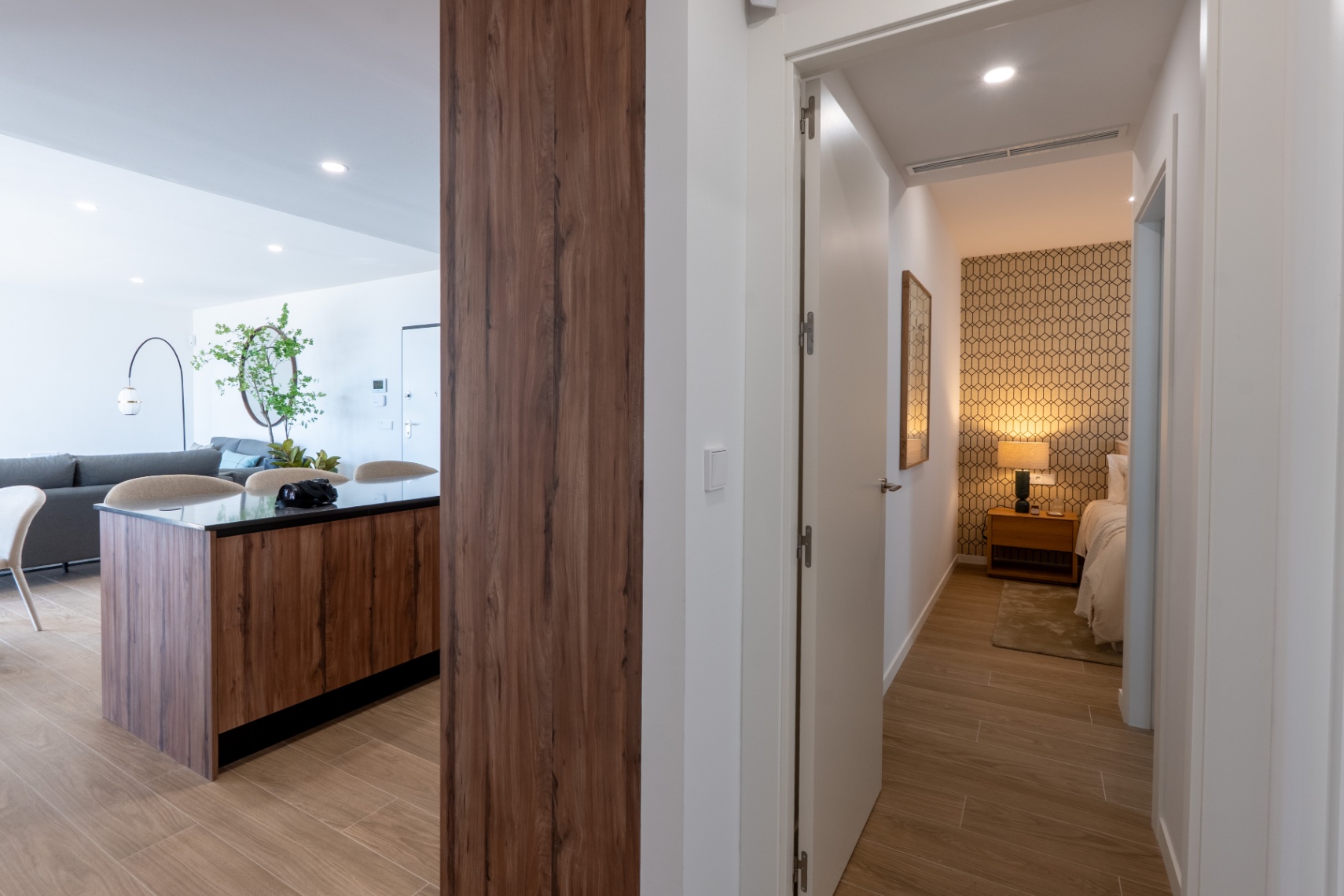 Single-storey new build villa with private pool in Polop