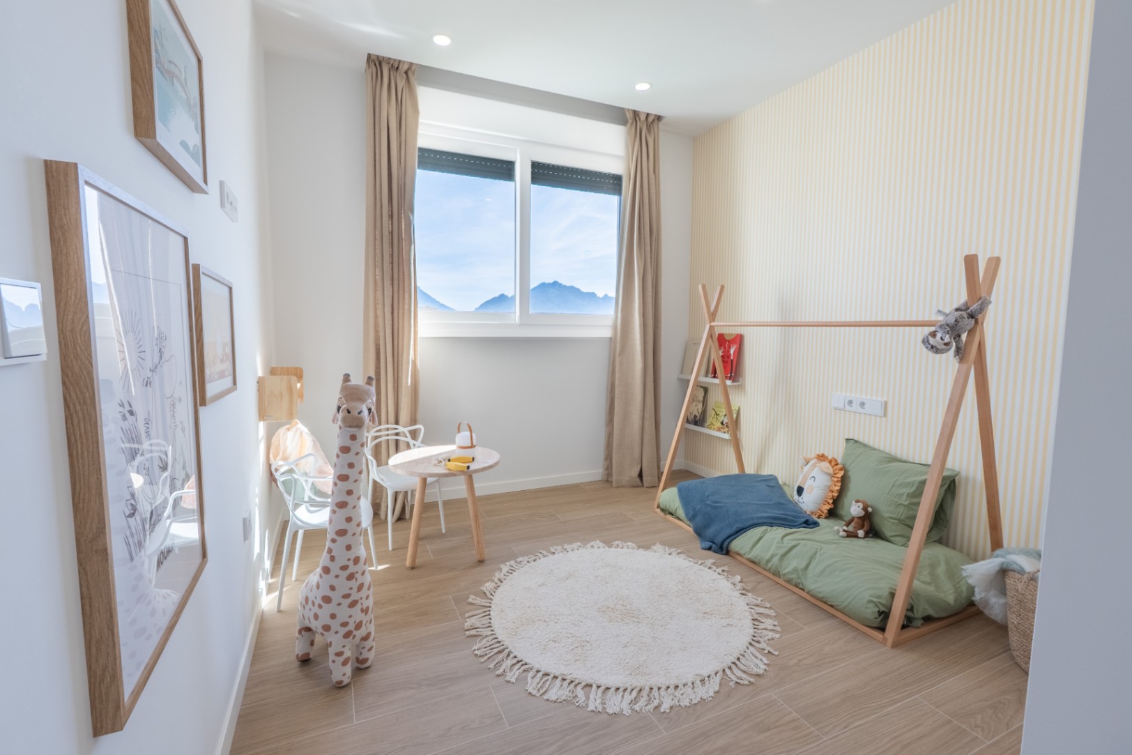 Spacious single-story newly built villa with private pool in Polop.