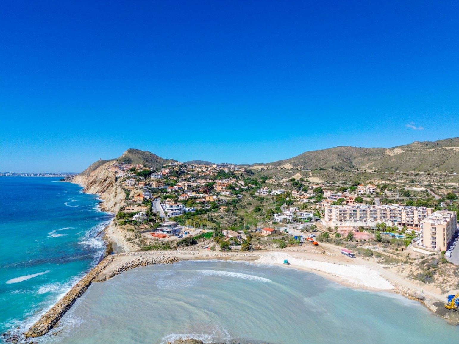 1386DA - Mediterrane Villa mit Meerblick, in Strandnähe, in Cala D'or, Campello