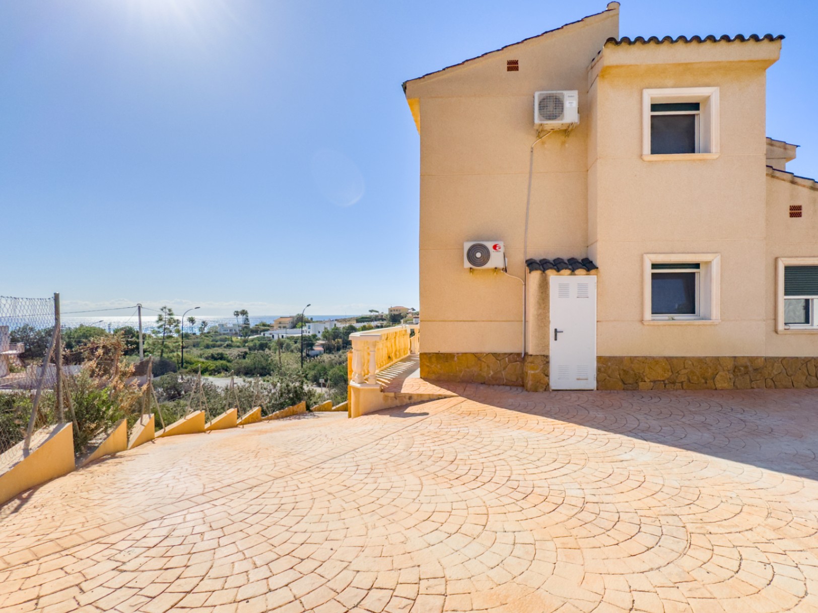 1386DA - Mediterrane Villa mit Meerblick, in Strandnähe, in Cala D'or, Campello