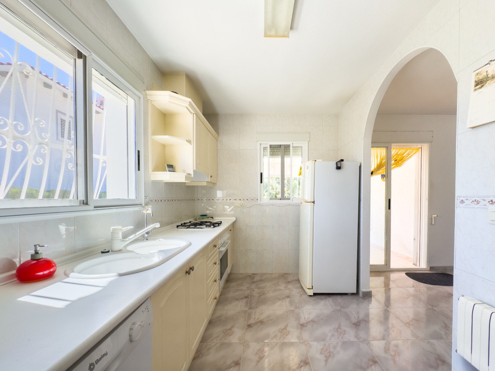 1389DA - Villa de plain-pied avec piscine privée sur un terrain de 750 m² à La Nucía