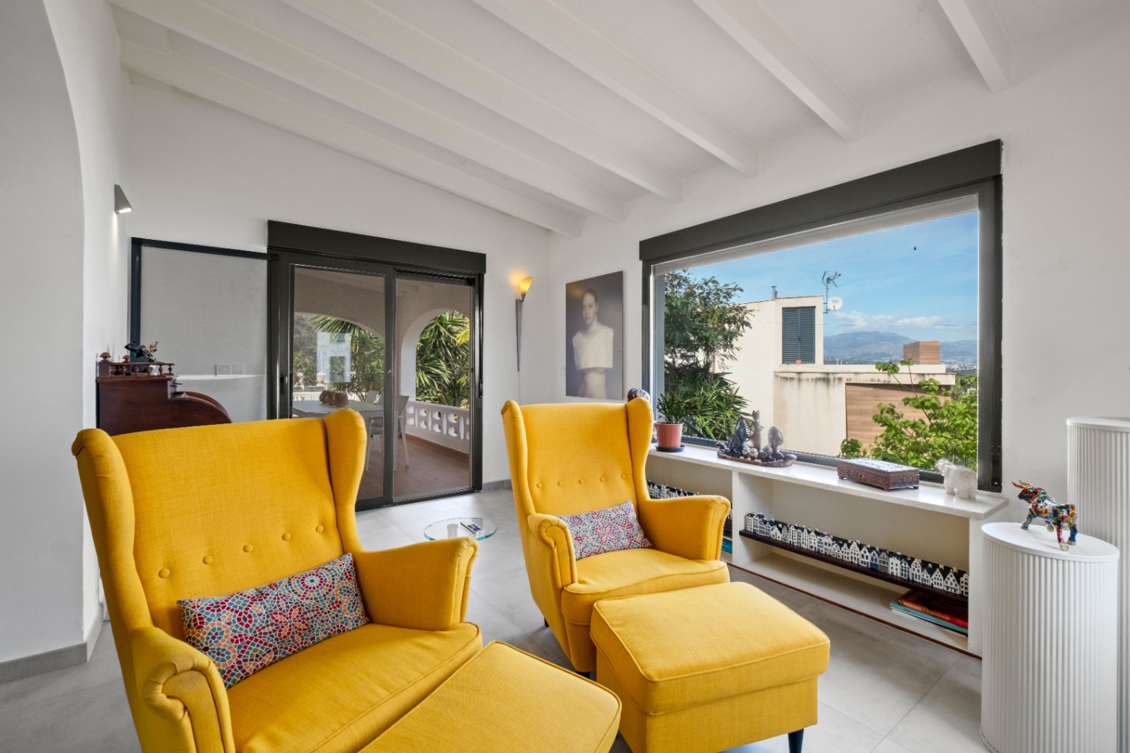 1439NS - Villa de una planta con apartamento de invitados y piscina privada en una zona tranquila de Albir, a poca distancia del centro del pueblo.