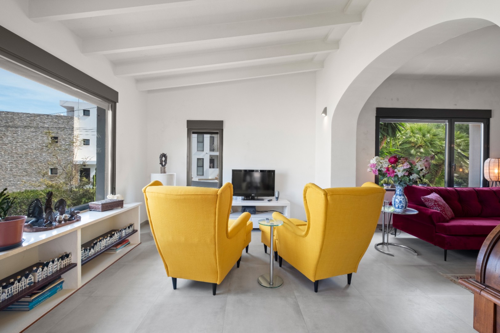1439NS - Villa de una planta con apartamento de invitados y piscina privada en una zona tranquila de Albir, a poca distancia del centro del pueblo.