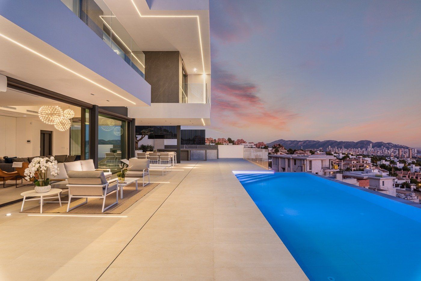 5 New Build Villas with Sea Views in Finestrat