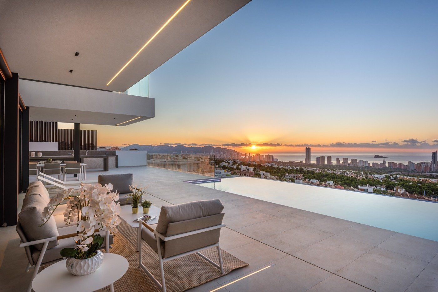 5 New Build Villas with Sea Views in Finestrat